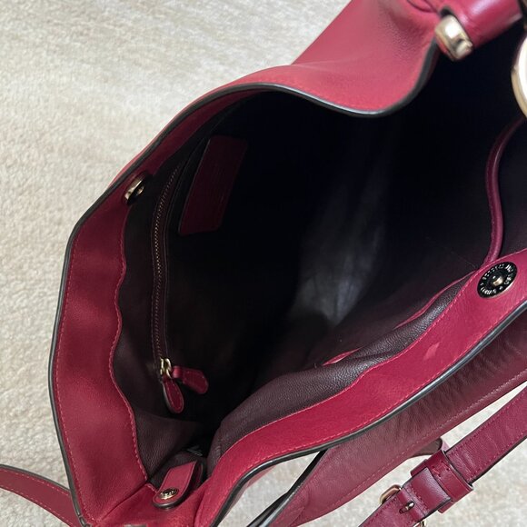 Coach Nomad Hobo Shoulder Crossbody Bag in Glovetanned Leather - Picture 6 of 16